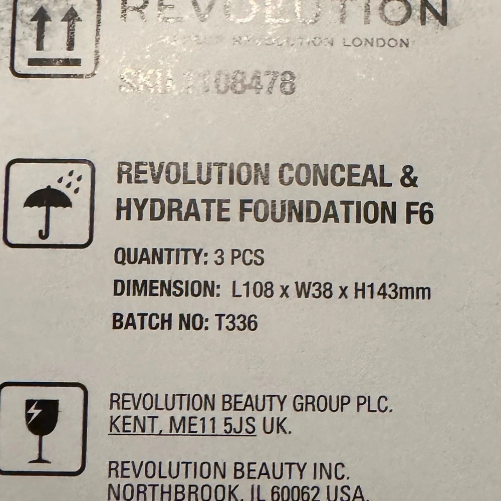 Bundle of Two Makeup REVOLUTION F6 CONCEAL & HYDRATE Radiance CONCEALER